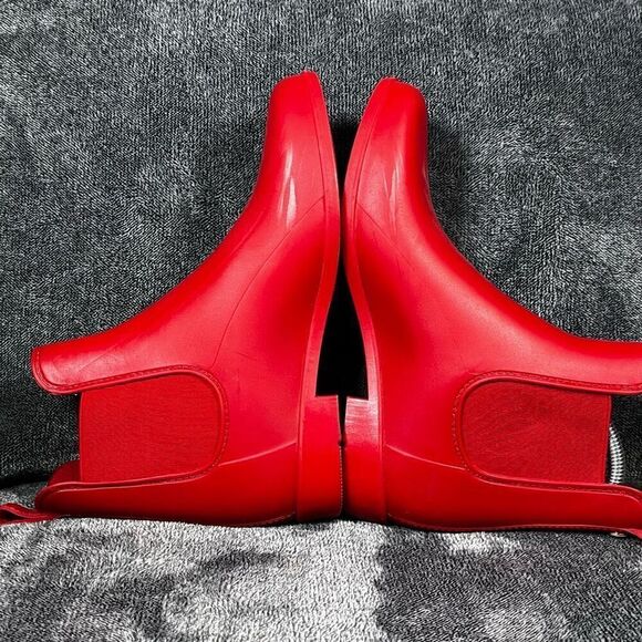 💚 Sam Edelman matte red ankle Rain Boots 8W - Picture 8 of 8